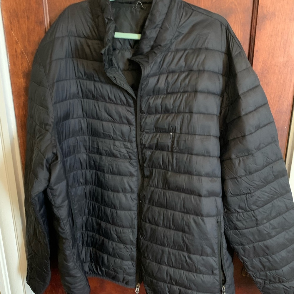 Light puffy coat